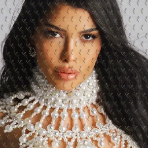 Фото Адриана