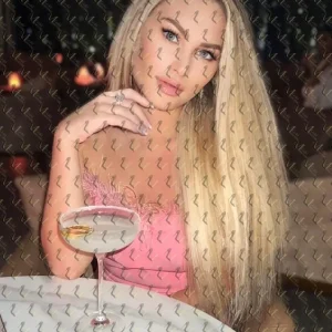 Фото Аксена