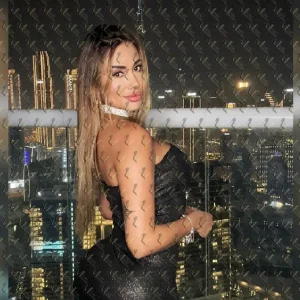 Фото Ариана