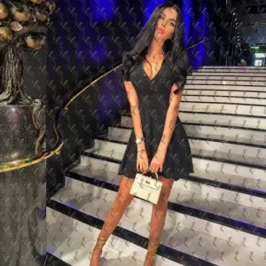 Фото Бриони