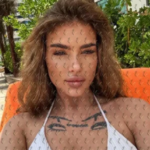 Фото Джасия