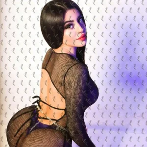 Фото Дженни