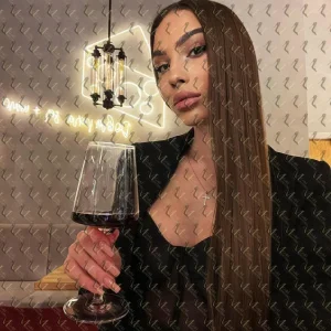 Фото Маделин