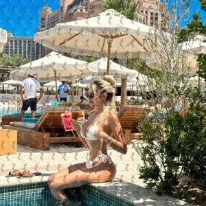 Фото Мартина