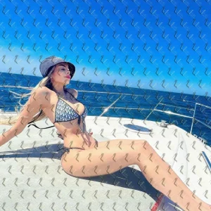 Фото Мартина