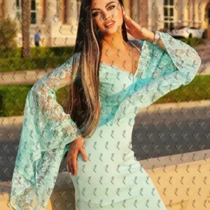 Фото Моника