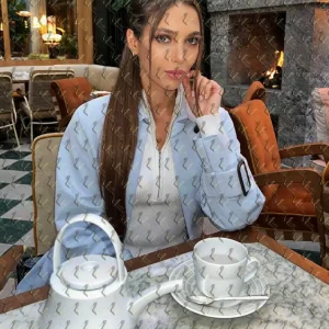 Фото Николь