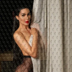 Фото Офелия