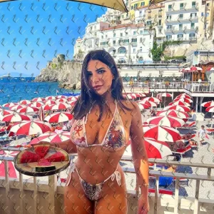 Фото Ребекка