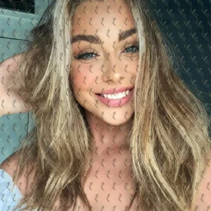 Фото Шарлотта