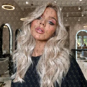 Фото Шеннон