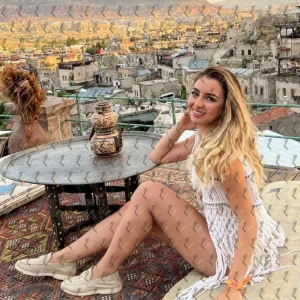 Фото Скарлетт