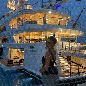 Фото Вивьен